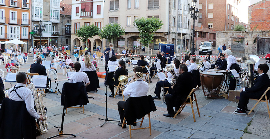 Msica por Santiago