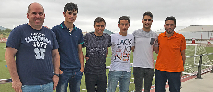 El Naval anuncia la llegada de nuevos jugadores y la renovacin de otros