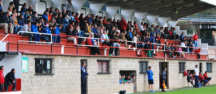 El Naval colidera la clasificacin de Regional Preferente