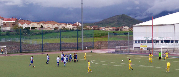 El Naval demuestra tarde su categora