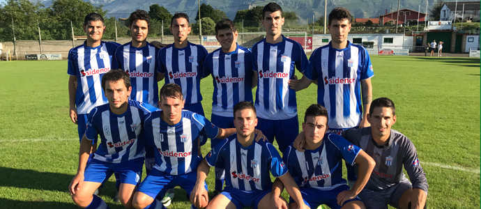 El Naval empata frente al Llanes en el primer encuentro de pretemporada