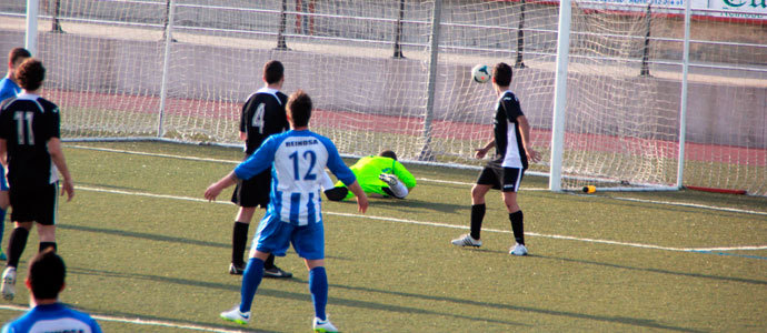 El Naval golea al Limpias