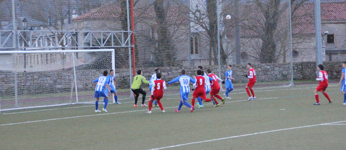El 'Navaluco' se impuso 2-1 a la Gimnstica 
