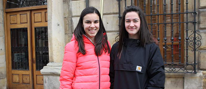 Nelly Prez y Ana Martnez, becadas por la Fundacin Amancio Ortega para estudiar un ao en Canad