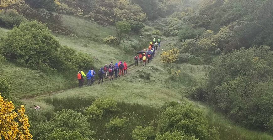 La niebla condiciona la ruta del grupo Pico Cordel por el Puerto de San Glorio