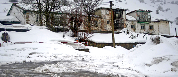 Nieva sobre nevado en las cotas altas de Campoo