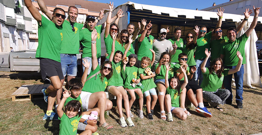 Los ni�os abren las fiestas de Matamorosa