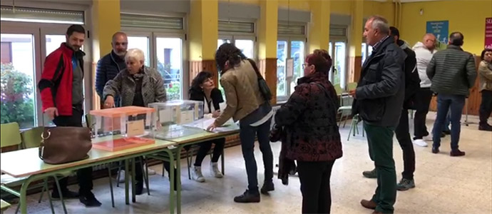 Normalidad en el inicio de la jornada electoral en Cantabria