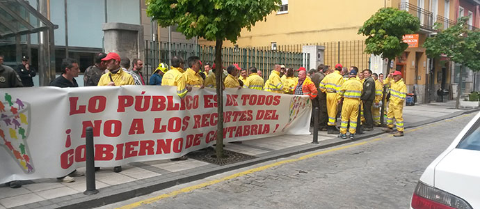Nueva concentracin de los agentes forestales para reivindicar el pago de las guardias y ms medios