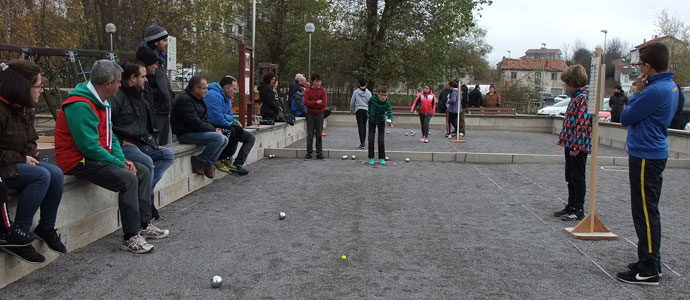 Nueve dupletas participaron en el torneo infantil de petanca del Grupo de Empresa de Sidenor Forgings & Castings