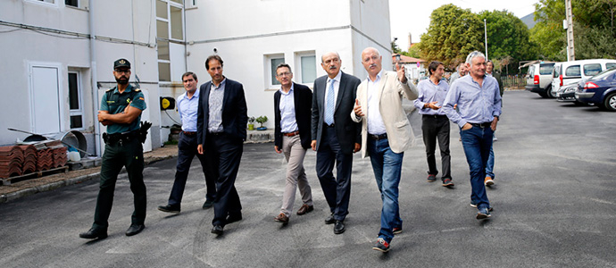 Nuevo pavimento para el cuartel de la Guardia Civil de Espinila
