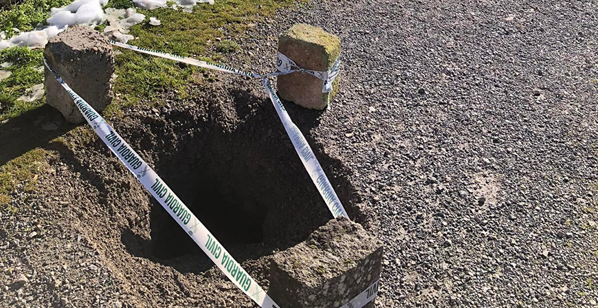 Un nuevo socavn dispara la preocupacin entre los vecinos de la zona del Arroyo Las Fuentes
