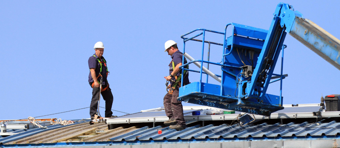 Nuevos paneles solares para el polideportivo de Matamorosa