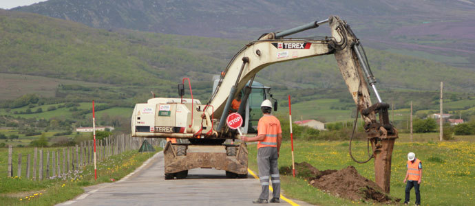 Las obras de mejora de la carretera Matamorosa-Suano finalizarn en un ao