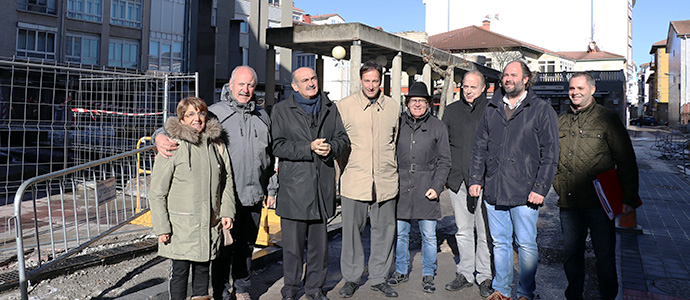 Obras Pblicas supervisa los trabajos de reforma de la Plaza de la Constitucin