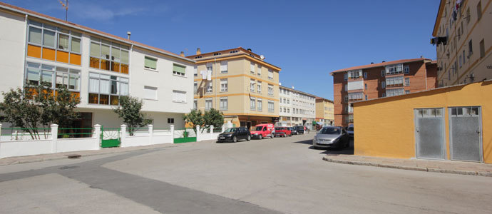 Las obras de la Travesa de la Naval, a la espera de que concluyan las de la Plaza de las Casetas