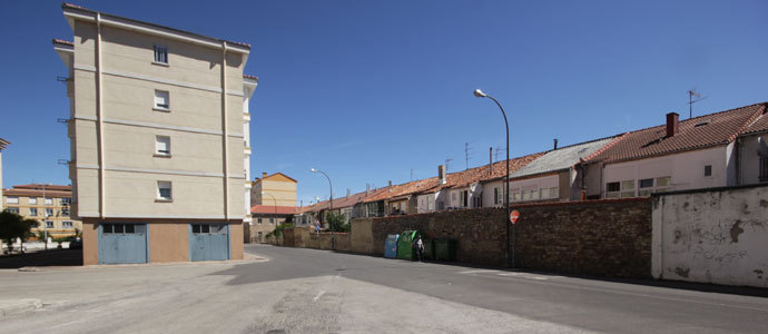 Las obras de la Travesa de la Naval, a la espera de que concluyan las de la Plaza de las Casetas