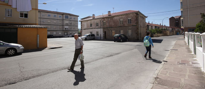 Las obras de la Travesa de la Naval, a la espera de que concluyan las de la Plaza de las Casetas