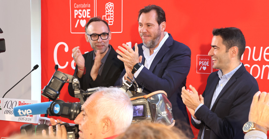 �scar Puente anuncia en Reinosa que para oto�o se recuperar� la parada perdida del Alvia