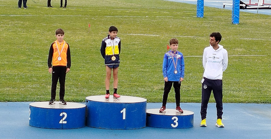 Pablo Vegas logra el segundo puesto en 1000 metros lisos en el Campeonato de Cantabria de pista al aire libre