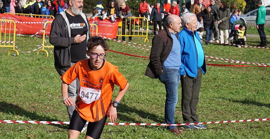 Pablo Vegas se impone en el II Cross de Medio Cudeyo