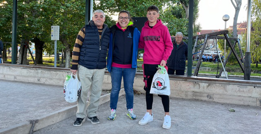 Paco y Marcos se imponen en el Torneo de Petanca de San Mateo
