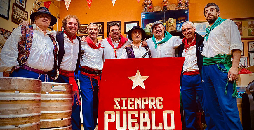 Las parejas de piteros protagonizan la �ltima pieza audiovisual del programa 'Origen' de la Consejer�a de Cultura