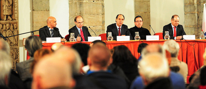 El Parlamento acogi la presentacin del libro 