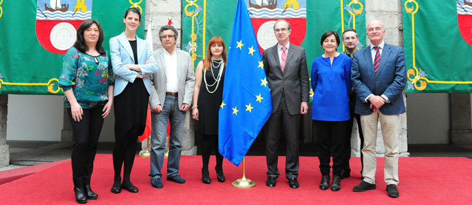 El Parlamento de Cantabria acogi la celebracin del Da de Europa