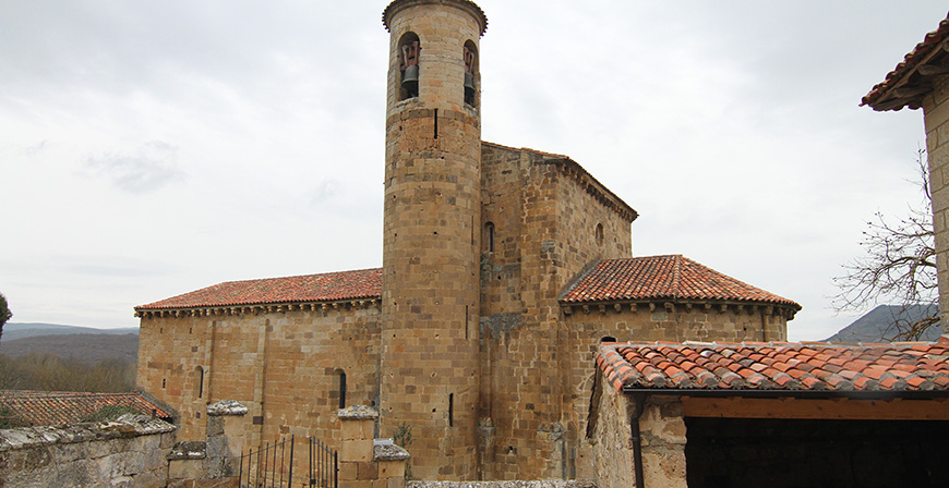 El prroco de San Martin de Elines impidi la entrada de maquinaria pesada a la Colegiata donde adems de obras de rehabilitacin se pretenda construir un museo del romnico