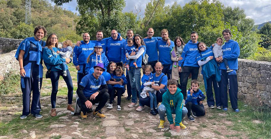 La Pea Guajones comparte mesa y mantel
