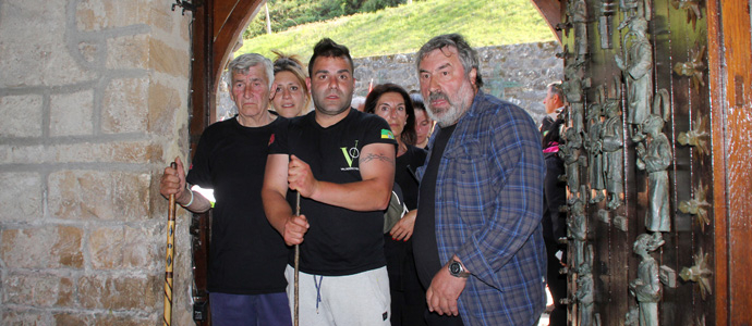 Los peregrinos vallucos alcanzaron el perdn