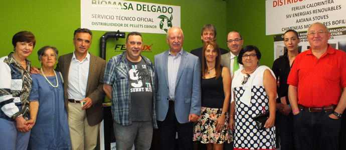 Perfumes Sadel y Biomasa Delgado abren sus puertas en Reinosa