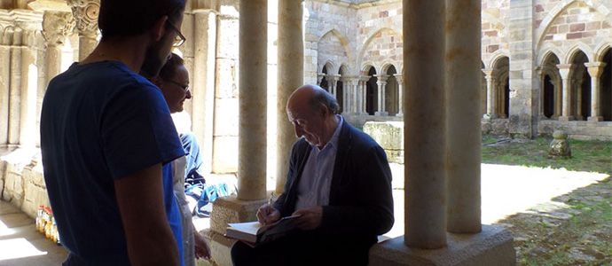Peridis presentar en Aguilar su libro 'Hasta una ruina puede ser una esperanza'