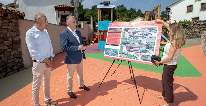 Pesquera ya cuenta con un parque infantil renovado