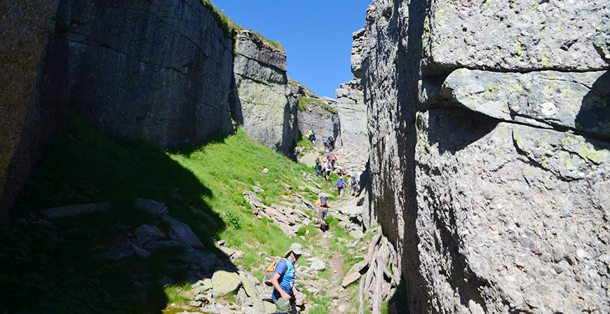 Pico Cordel y SD Buelna se hermanan en el Tres Mares