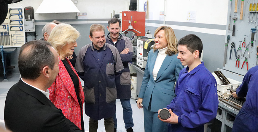 Pilar Alegra visita el IES Montesclaros y subraya la importancia de la inversin pblica 