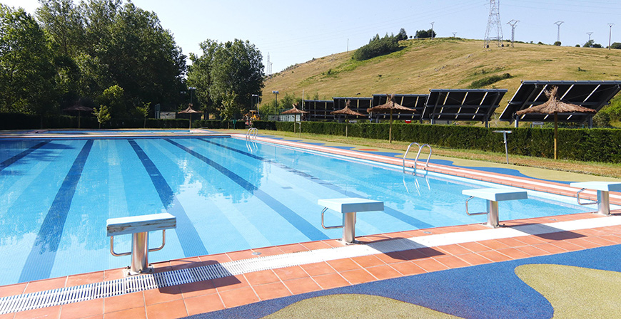 Las piscinas de Mataporquera reabren este viernes tras la renovaci�n de su pavimento y mejoras en las instalaciones