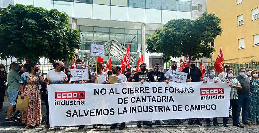 La plantilla de Forjas de Cantabria cree que el Gobierno cntabro no ha cumplido su palabra de implicarse y buscar una solucin para la empresa 