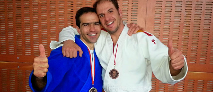 Plata y bronce para los judokas campurrianos en el Campeonato Regional de Kyus