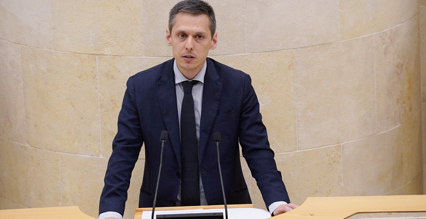 El pleno del Parlamento rechaza las enmiendas a la totalidad del presupuesto 2026 presentadas por PSOE y Vox 