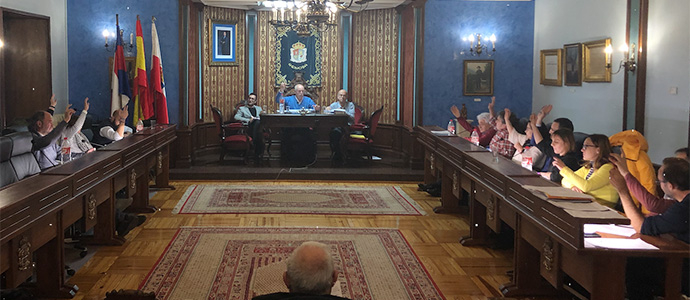 El Pleno de Reinosa insta al Gobierno regional a recuperar los dos especialistas de pediatra en Campoo