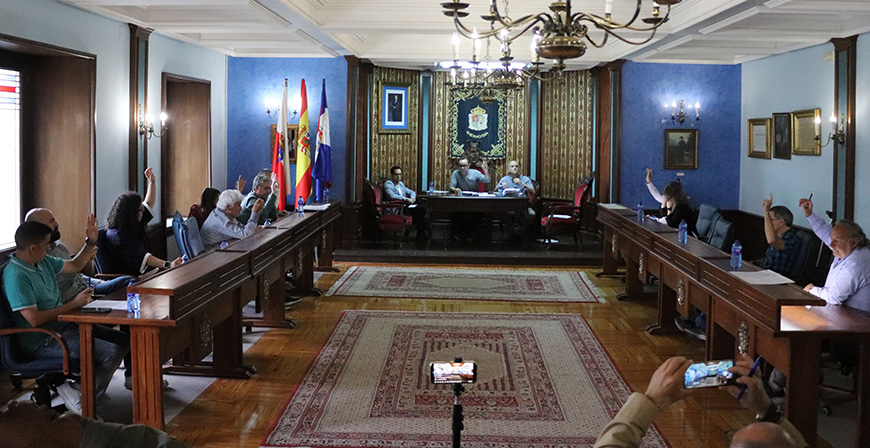 El pleno aprueba una moci�n para que Reinosa sea incluida como 