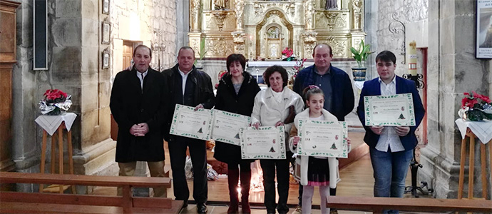Policarpo Gmez gana el Concurso de decoracin de navidea de Requejo