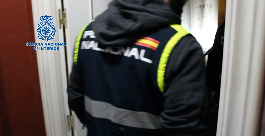 La Polica Nacional desmantela una organizacin criminal dedicada al blanqueo de capitales procedente de la trata de seres humanos