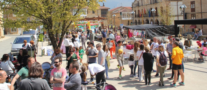 Polientes acoge el VIII Mercadillo de Segunda Mano