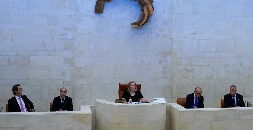 La popular Mara Jos Gonzlez Revuelta presidir el Parlamento de Cantabria  