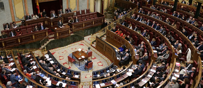 El PP gana en Espaa, pero se queda muy lejos de formar gobierno