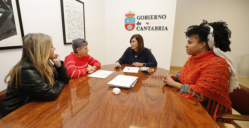 Presidencia estudiar la formacin de los empleados pblicos en la atencin de la adversidad temprana en nios