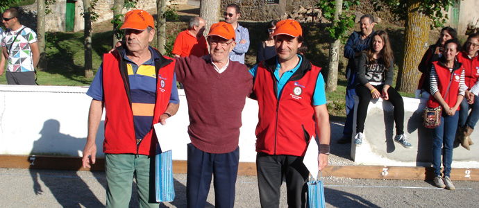 Prieto y Paco ganaron el I Torneo de Petanca de San Juan